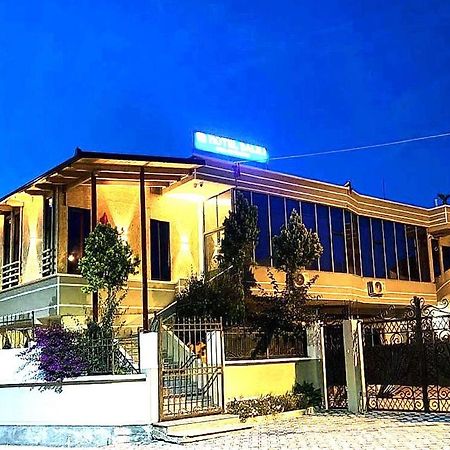 Hotel Balili Vlorë Екстериор снимка